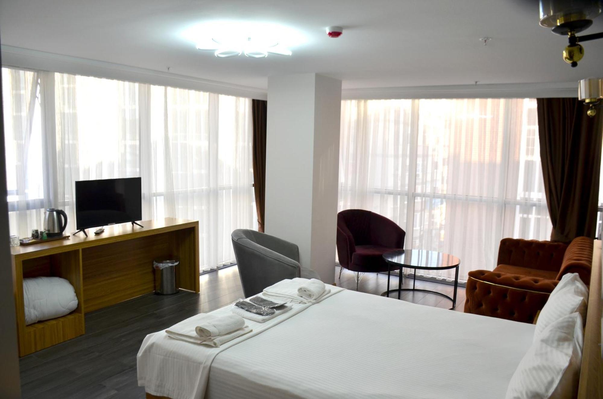 Waves Hotel Provincia di Provincia di Istanbul Esterno foto