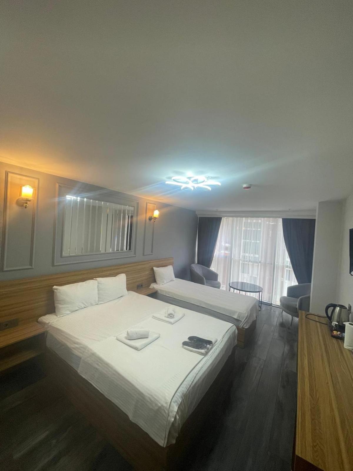 Waves Hotel Provincia di Provincia di Istanbul Esterno foto